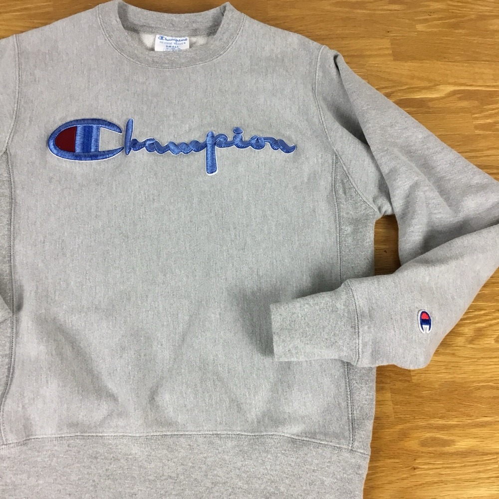 Champion Reverse Weave Sweatshirt Mens Small Gray Embroidered Script Logo GF70 - Picture 11 of 11